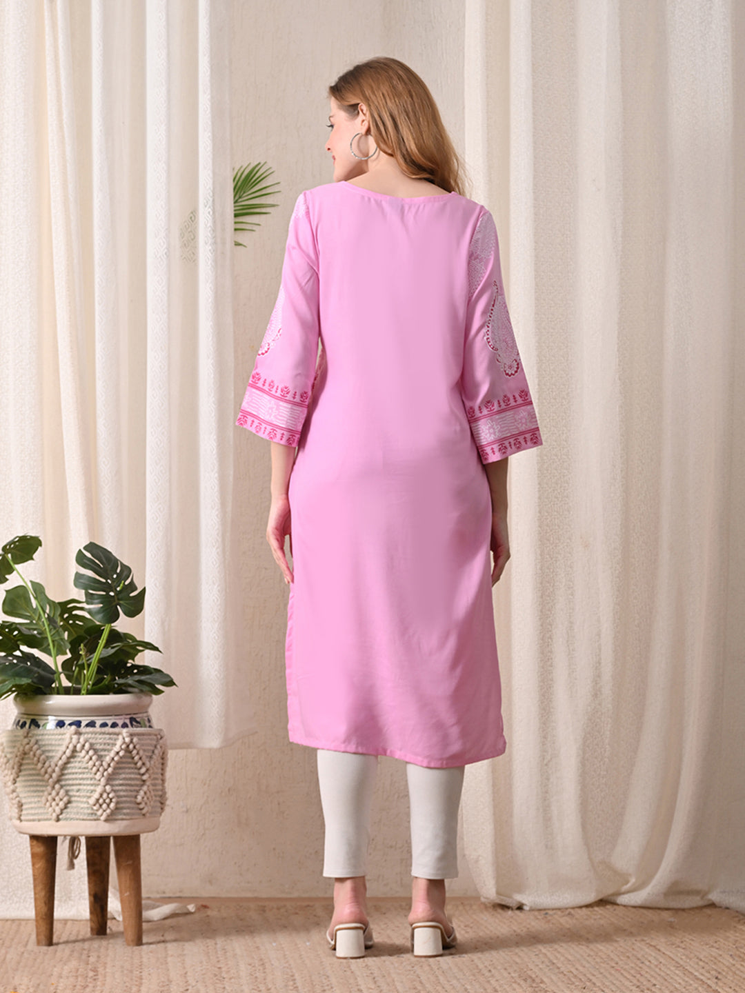 Petal Pink Diagonal Printed Rayon Kurta with Border Detailing