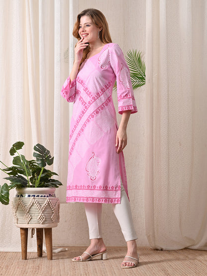 Petal Pink Diagonal Printed Rayon Kurta with Border Detailing