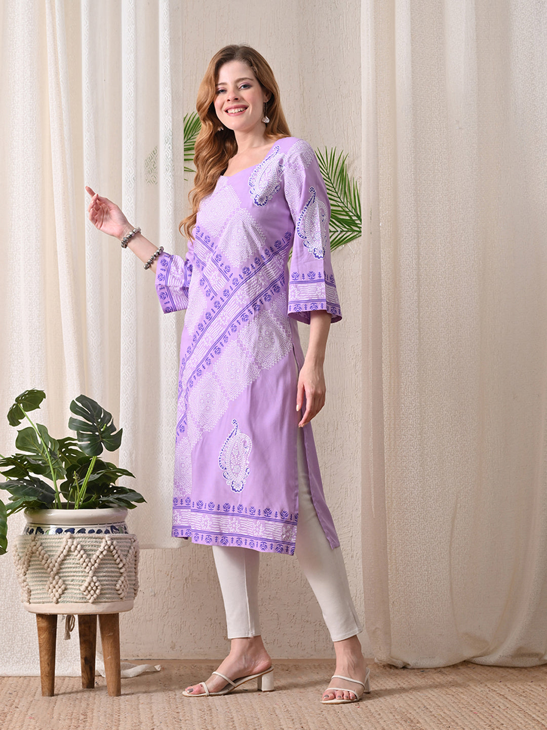 Lavender Paisley Printed Rayon Kurta with Border Detailing