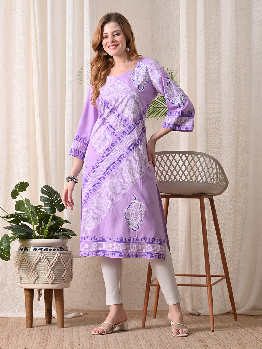 Lavender Paisley Printed Rayon Kurta with Border Detailing