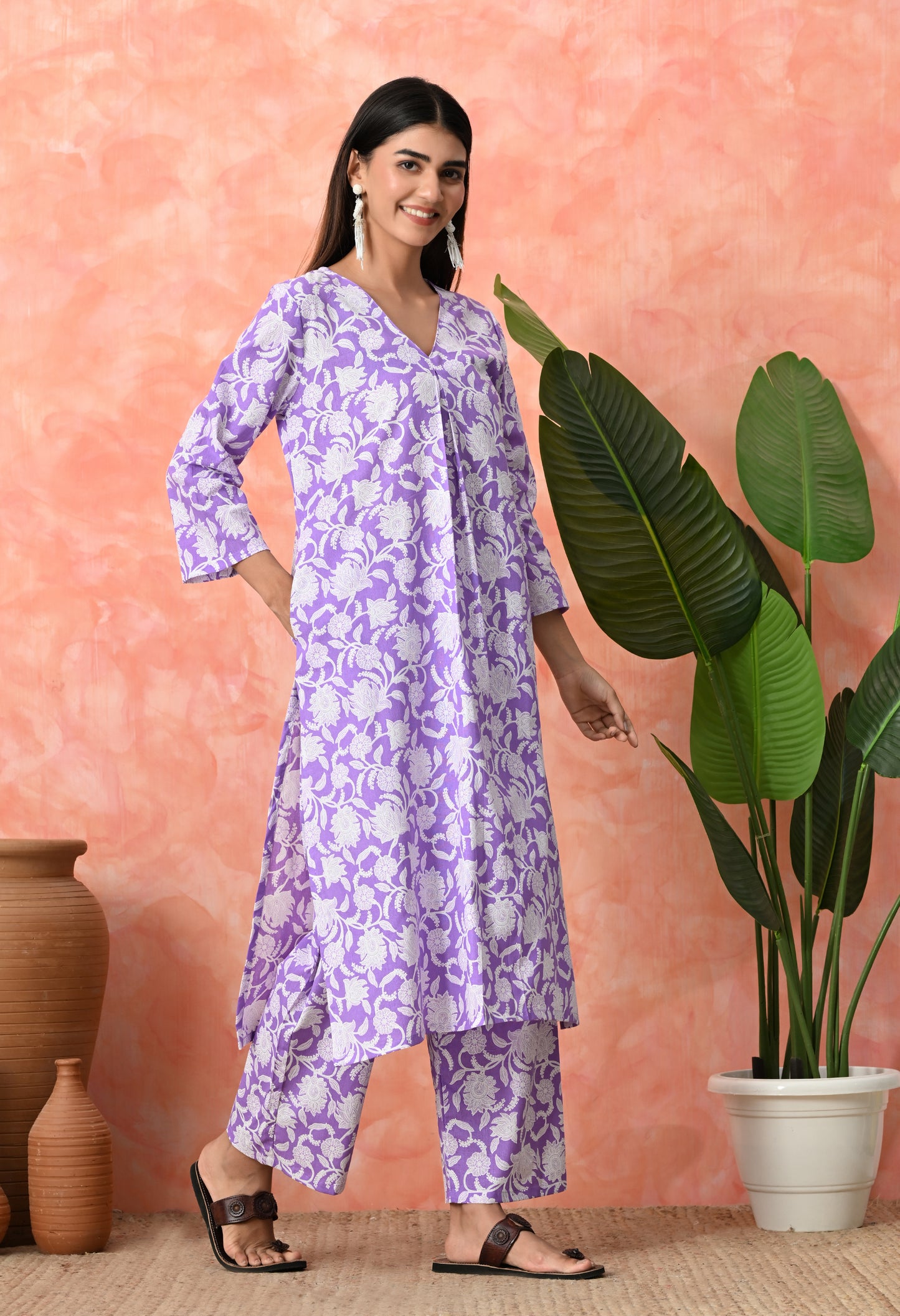 Lavender Floral Printed Rayon Kurta Set with V-Neck & Side Pocket