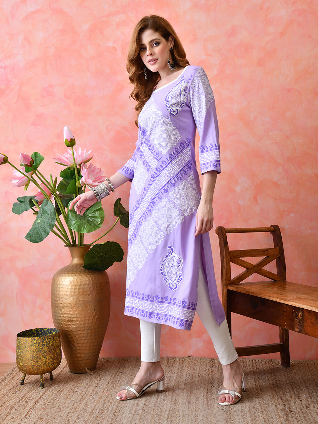 Light Lavender Diagonal Paisley Printed Rayon Kurta with Border Detailing