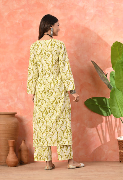Golden Olive Heritage Paisley Rayon Kurta Set with V-Slit Neckline & Functional Side Pocket