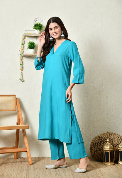 Solid Aqua Blue Rayon Kurta Set with V-Slit Neckline