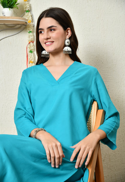 Solid Aqua Blue Rayon Kurta Set with V-Slit Neckline