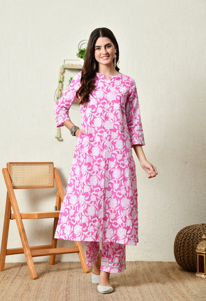 Rani Pink Floral Printed Rayon Kurta Set with Lace Sleeve & Hem Detailing