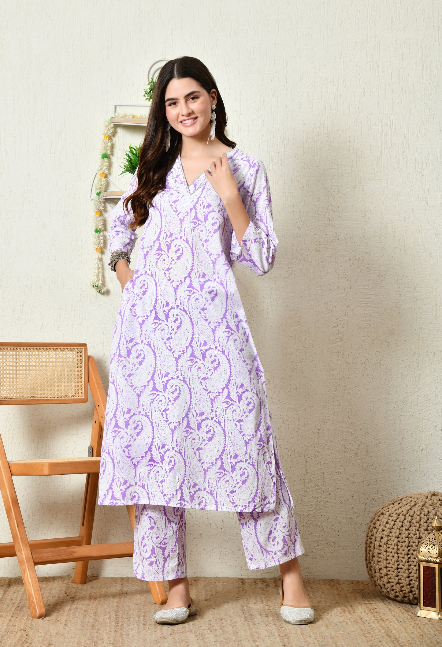 Lavender Heritage Paisley Printed Rayon Kurta Set with Lace Neckline & Side Pocket