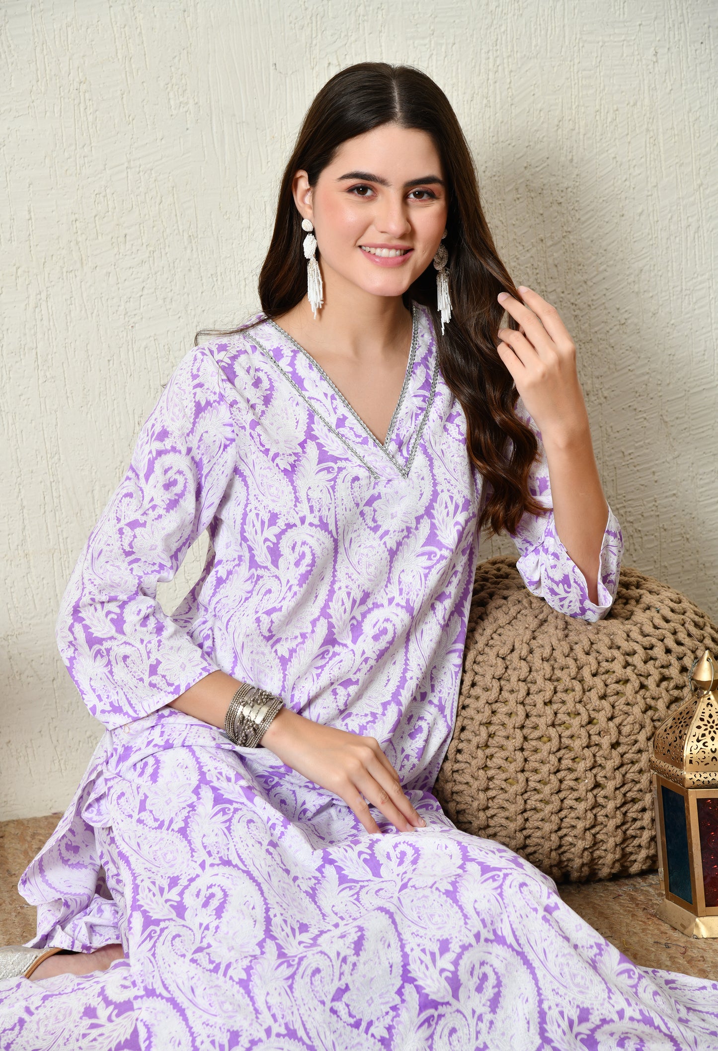 Lavender Heritage Paisley Printed Rayon Kurta Set with Lace Neckline & Side Pocket