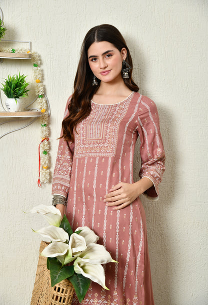Dusty Rose Heritage Printed Rayon Kurta with Border Detailing & Pocket