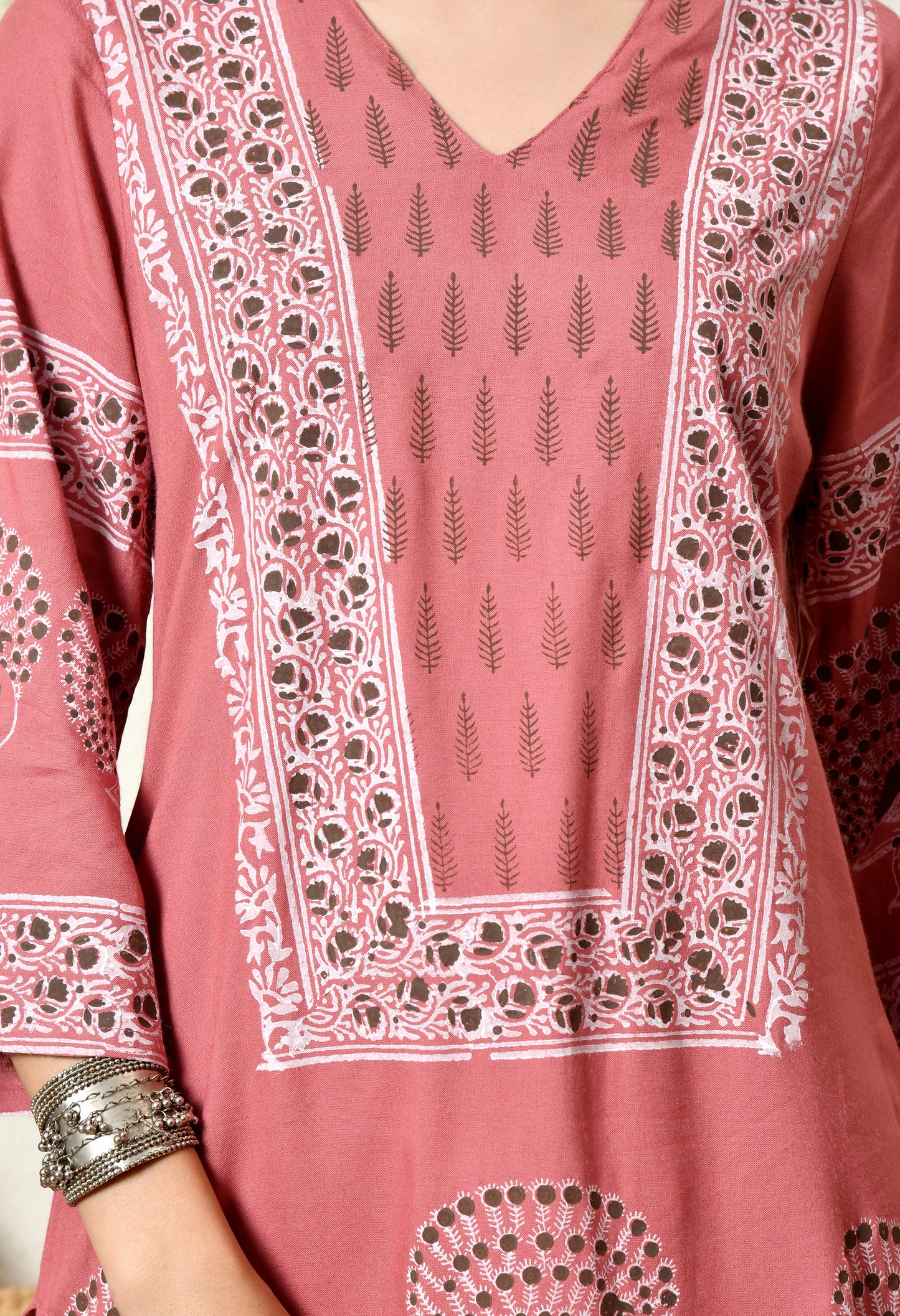 Terracotta Pink Elegant Peacock Motif Printed Rayon Kurta with Sleeve & Neck Detailing