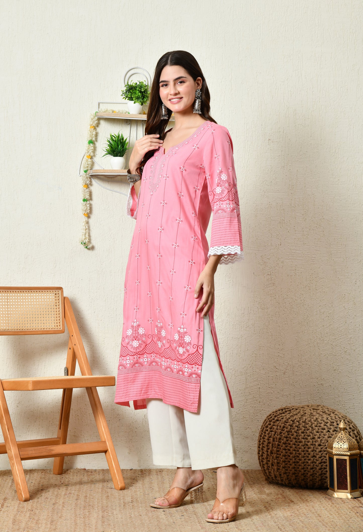 Dusty Peach Pink Elegant Floral Printed Rayon Kurta with Border Design & Lace Detailing